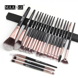MAKEUP BRUSH